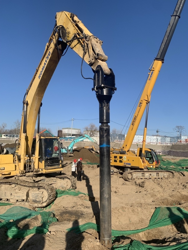 BVEM Wibroflot hydrauliczny 105 kW Prędkość obrotowa 2600 R/min Wysoka zdolność penetracji Ciężka praca