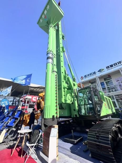 176kW Power Pack Hydraulic Vibroflot Dostosowany do częstotliwości warstwy gleby dla odporności na skraplanie