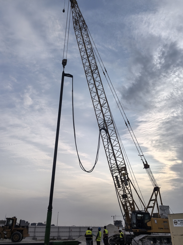 BVEM 214kN Siła odśrodkowa Hydraulic Vibroflot Oil Regulowanie częstotliwości drgań do zagęszczania gleby